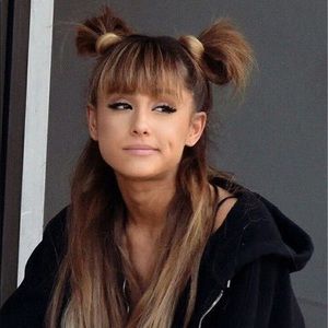 Meet your Posher, Lucy